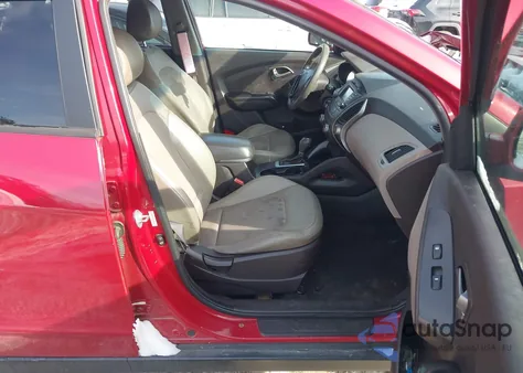 2015 Hyundai Tucson Gls из США, поврежденный, VIN KM8JTCAF8FU960728